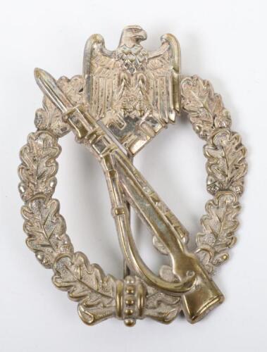WW2 German Army / Waffen-SS Infantry Assault Combat Badge in Silver
