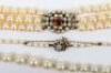 A single row cultured pearl necklace with diamond and 9ct (unmarked) clasp - 3