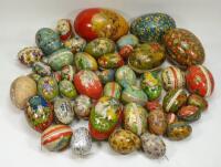 Large collection of lithographed printed Easter eggs, various dates,