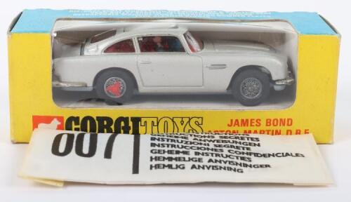 Corgi Toys 270 James Bond Aston Martin, silver with tyre slashers