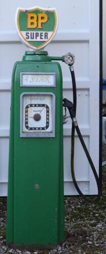 A vintage petrol pump for BP