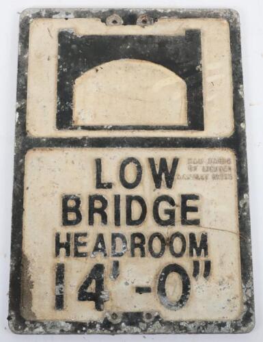 Aluminium Low Bridge Headroom 14’-0 sign