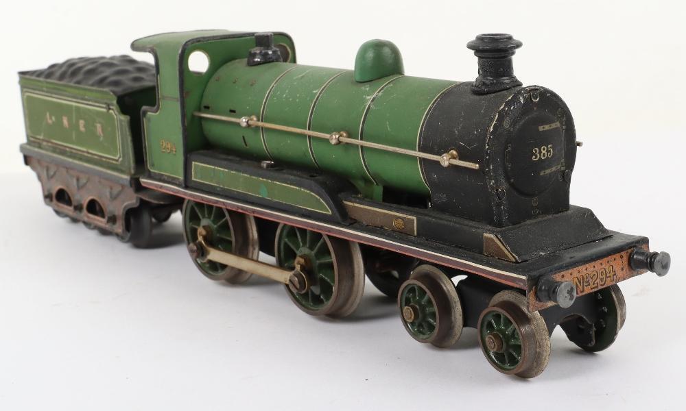Marklin Clockwork Marklin 0 Gauge LNER Clockwork Locomotive and Tender