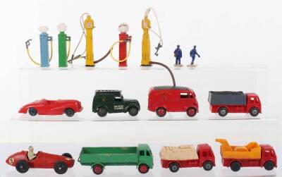 Dinky Toys 260 Royal Mail Van, with two postman figures - 2