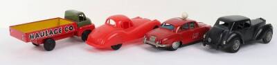 Plastic Tudor Rose XK150 Jaguar - 2