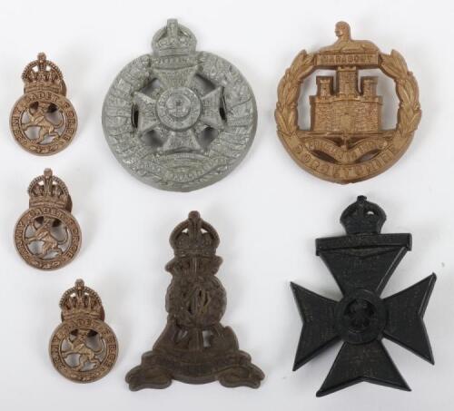 4x WW2 War Economy Plastic Regimental Cap Badges