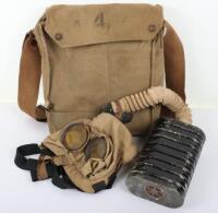 Scarce WW1 Artillery & Machine Gunners Type Model 1917 Small Box Respirator (Gas Mask)