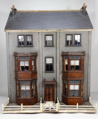 ‘Idaville’ a well-made three storey wooden Dolls House with original contents, made by Percy Platnauer circa 1912,