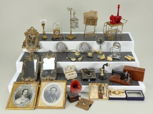 Collection of Dolls House miniatures, late 19th early 20th century,