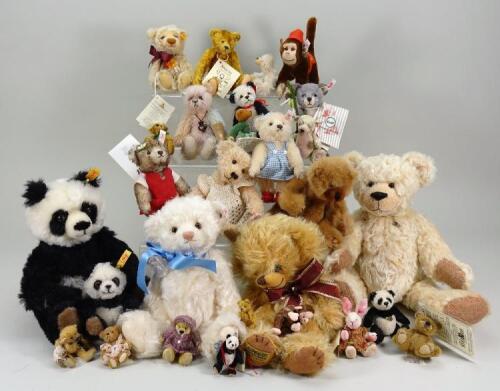 Collection of modern Steiff and other Teddy Bears and soft toys,