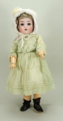 Kammer & Reinhardt/S&H bisque head doll, German circa 1905,