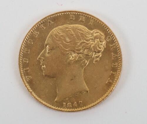 Victoria (1837-1901) Sovereign, 1847