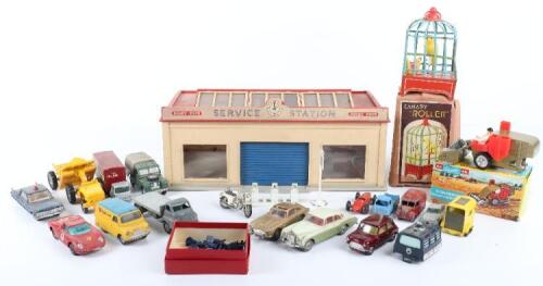 Dinky Toys Unboxed 785 Service Station