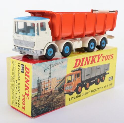 Dinky Toys 925 Leyland Dump Truck with Tilt Cab