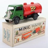 Boxed Tri-ang Minic 15M Short Bonnet BP Petrol Tanker
