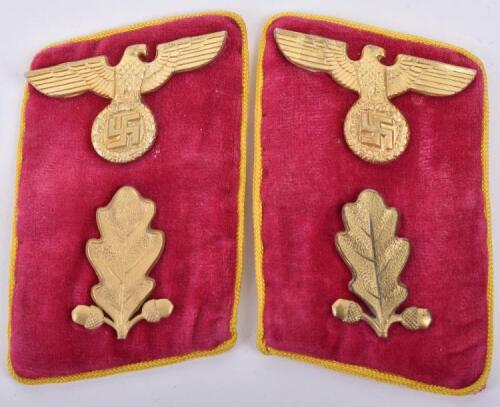 Third Reich NSDAP Political Leaders Reichsleitung Abschnittsleiter Tunic Collar Tabs