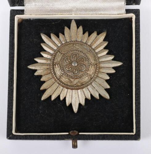 WW2 German Eastern Peoples Decoration 1st Class Without Swords in Gold with Original Case of Issue