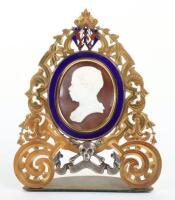 17th Lancers A Mounted Cameo, Head & Shoulders of an Officer c1860-1880