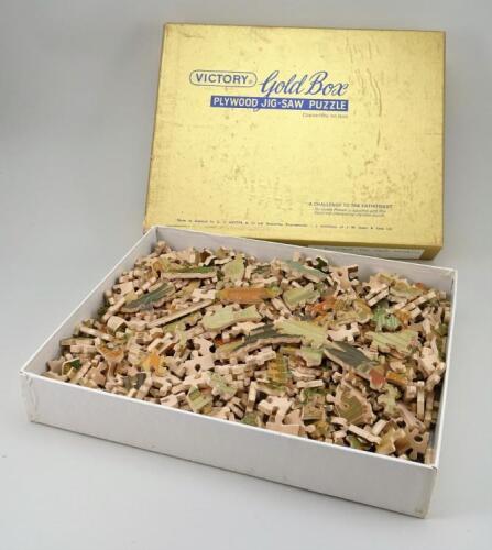 1000 pieces Plywood Jigsaw puzzle &lsquo;Envoy to the Mogul,