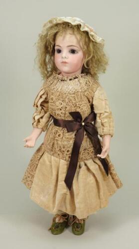 A good Leon Casimir Bru Jne bisque head Bebe doll, size 4, French circa 1884-89,
