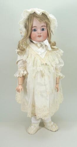 Simon & Halbig 1079 bisque head girl doll, German circa 1910,