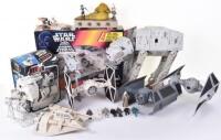 A Quantity of Modern/Vintage Star Wars Toys