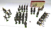 Britains World War II set 1719, RAMC Stretcher Bearers with stretcher and Wounded