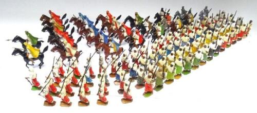 Britains Arabs, mounted and on foot