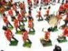 Britains set 40189 Cameron Highlander Colour Party - 6