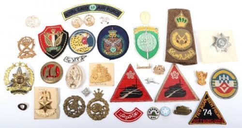 Grouping of Middle East and Asian Nations Military Insignia