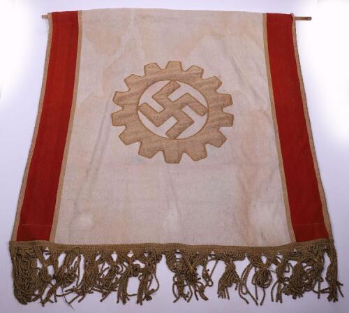 Third Reich Deutsche Arbeitsfront (D.A.F) Embroidered Tapestry Podium Banner