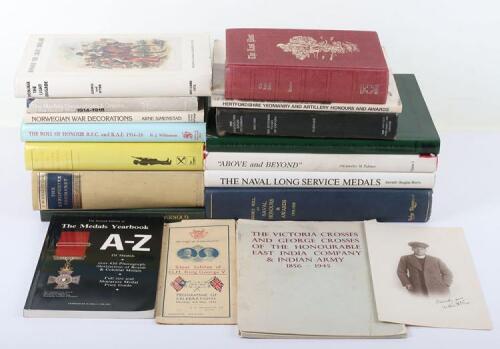 Quantity of Medal and Military Reference books