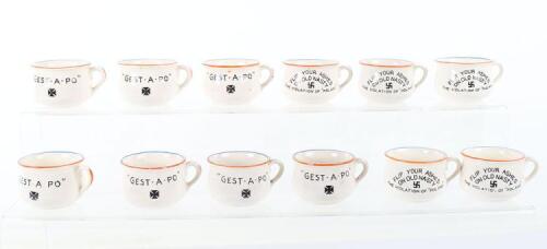 12x Fieldings WWII Novelty miniature chamber pots