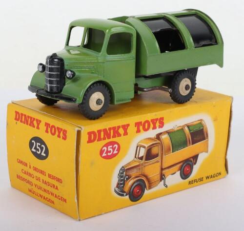 Dinky Toys 252 Bedford Refuse Wagon