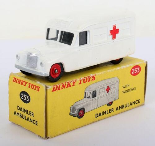 Dinky Toys 253 Daimler Ambulance