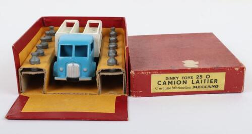 French Dinky Toys 25 O Ford Nestle Milk Delivery Truck
