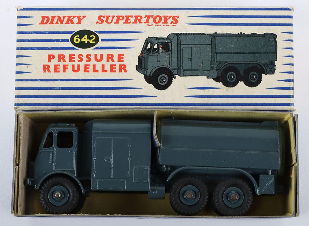 超激得DINKY PRESSURE REFUELLER RAF 空軍用トラック 箱無 約13.5cm イギリス製 ニナレ ディンキー