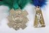 4x British Regimental Pipers Badges and Hackles - 3