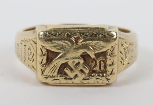 Luftwaffe Bomber Pilot Oberst Joachim Helbig Gold Presentation Ring, Given for Being the 20th Recipient of the Knights Cross with Oakleaves and Swords on 28th September 1942