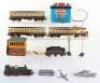 A Unboxed Triang 00 Gauge Rich Uncle Train Set - 2