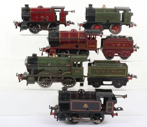 Five Hornby 0 gauge clockwork 0-4-0 locomotives