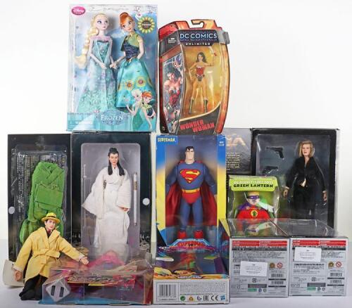 Quantity of Tv/Film Related Toy figurines and dolls