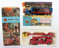 Corgi Toys 1137 Ford Tilt cab Express Services lorry with detachable trailer