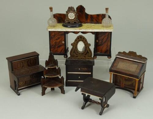 Waltershausen Dolls house furniture, German 1880s,