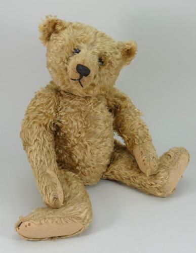 A good Steiff centre seam golden mohair Teddy bear, circa 1909,