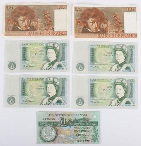 GB banknotes, One Pound, Serial numbers DU062015 &ETH; 18 (all unc)