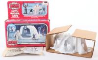 Vintage Kenner Star Wars Micro Collection Hoth Wampa Cave Action Play Set