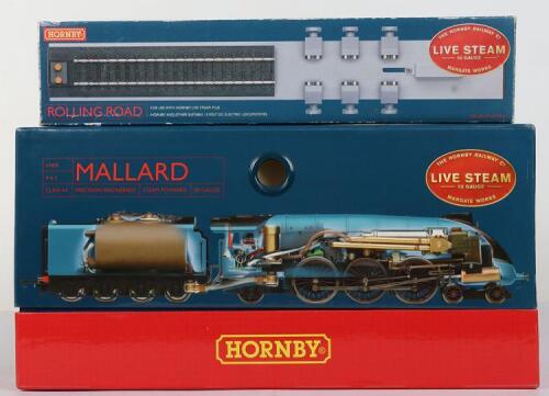Boxed Hornby R1041 00 gauge 4-6-2 Mallard Train set