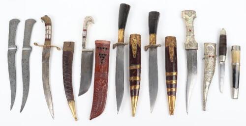7x Assorted Oriental Knives and Daggers