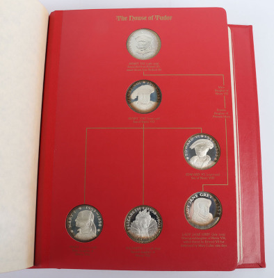 John Pinches, The Kings and Queens of England, silver, First Edition, 43 medallions - 9